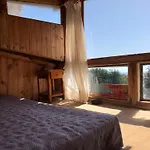 Cabanas Hostal Punta De Lobos Surf & Relax